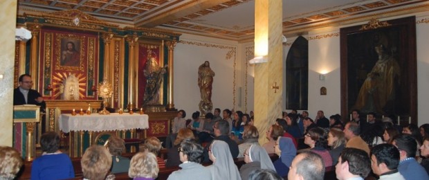 Vigilia-oracion-vocaciones-febrero-Seminario-de-Murcia-Diocesis-de-Cartagena-7-800x531